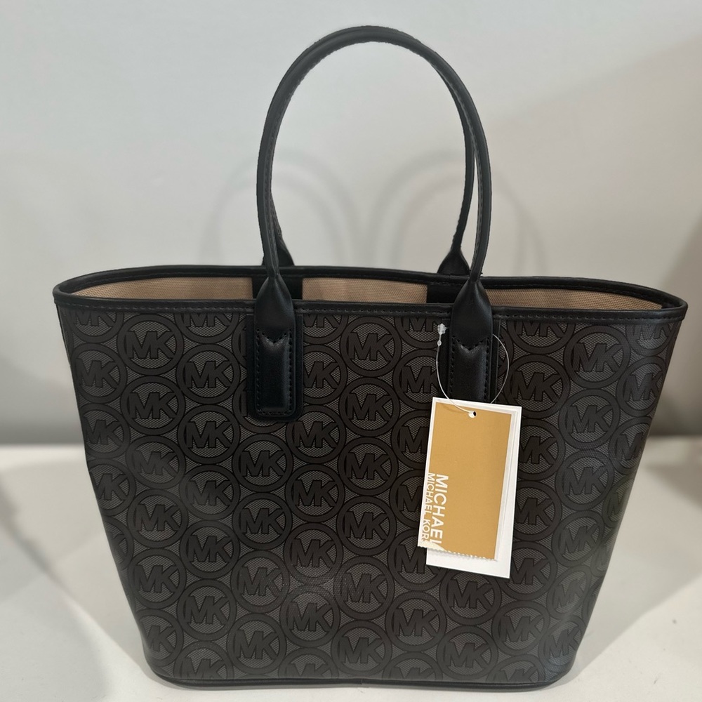 Michael Kors Tote